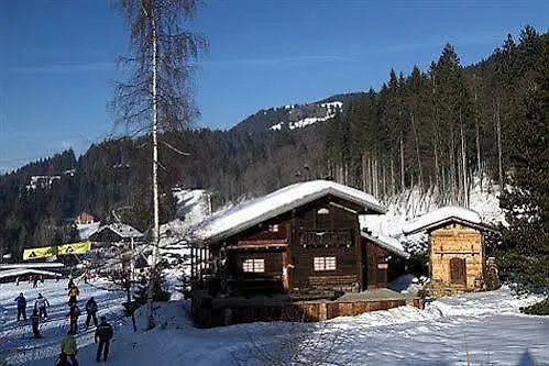 Apart-hotel Odalys Le Front De Neige