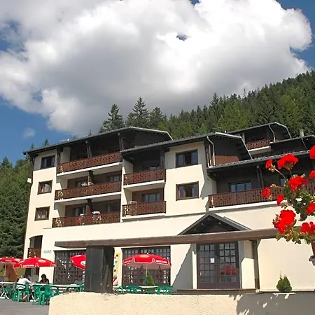 Aparthotel Odalys Le Front De Neige